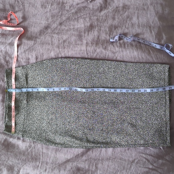 Shimmering ensemble - Picture 12 of 15